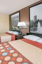 Hotel Super 8 Big Cabn Vnta OK photo 2
