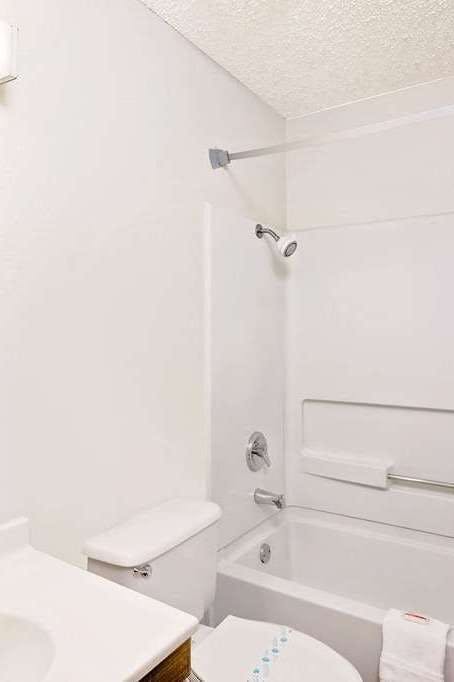 Hotel Super 8 by Wyndham Yucca Val/Joshua Tree Nat Pk Area photo 4