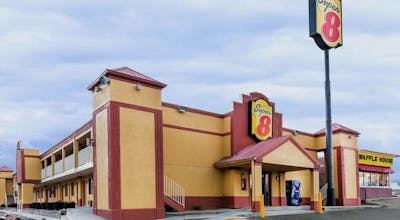 Super 8 by Wyndham Indianapolis/Southport Rd