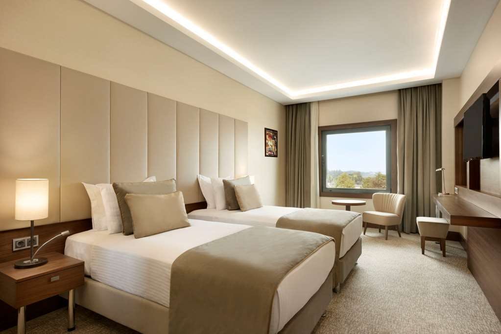 Hotel Ramada by Wyndham Yalova photo 4