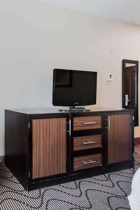 Hotel La Quinta Inn & Suites by Wyndham Auburn photo 3