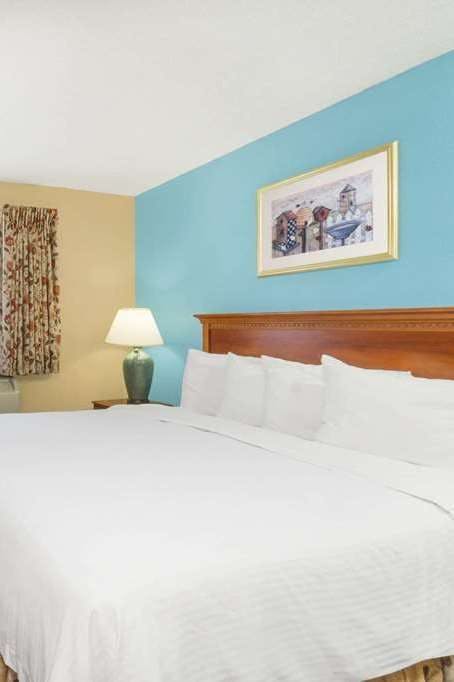 Hotel Baymont I S Huber Hts/Dayton photo 2