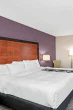 Hotel La Quinta Inn & Suites by Wyndham Knoxville North I-75 photo 1