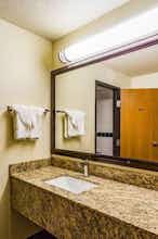 Hotel AmericInn Hampton photo 5