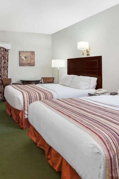 Hotel Ramada Fredericton photo 3