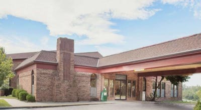 Super 8 by Wyndham Atchison