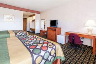 Hotel Super 8 by Wyndham Atchison photo 3