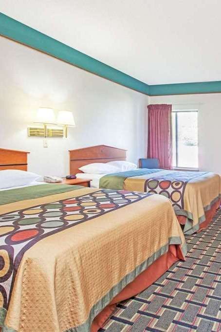 Hotel Super 8 by Wyndham Atchison photo 2