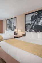 Hotel Super 8 Sturgis SD photo 2