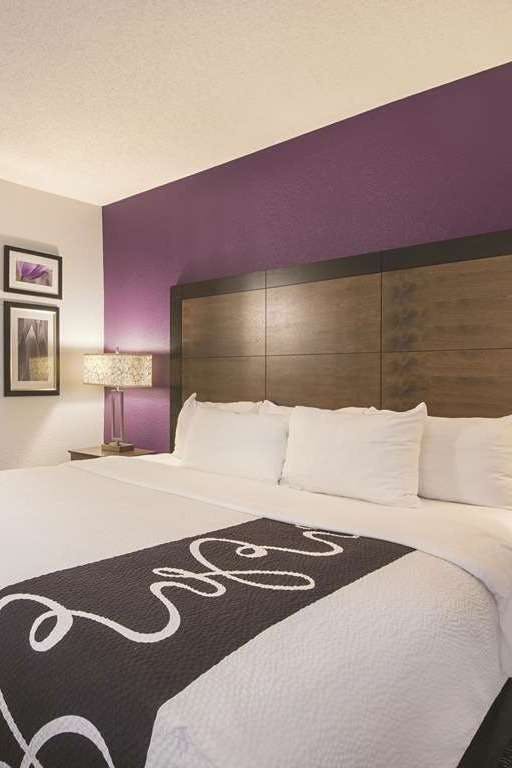 Hotel La Quinta Inn Ste Hartford Apt photo 1