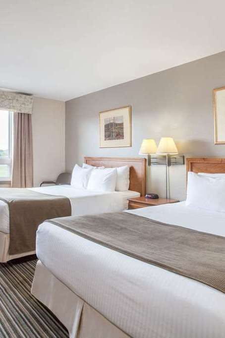 Hotel Super 8 by Wyndham Truro NS photo 1