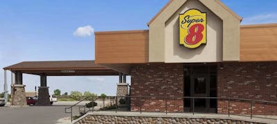 Super 8 Conrad MT