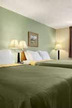 Hotel Super 8 Conrad MT photo 2