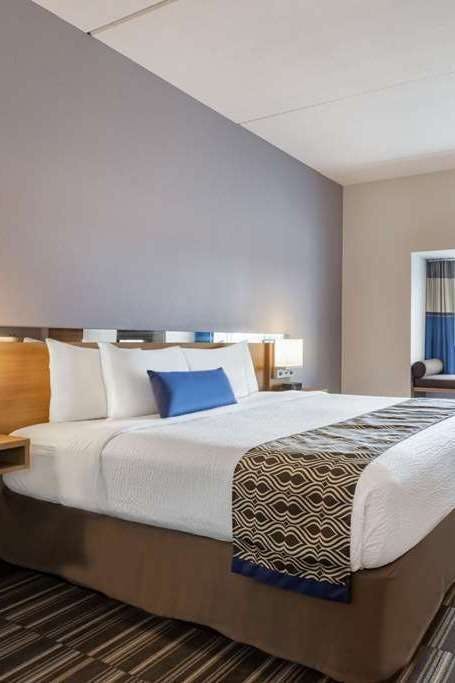 Hotel Microtel Inn & Suites by Wyndham Gambrills photo 1