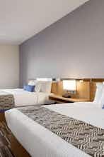 Hotel Microtel Gambrills photo 2