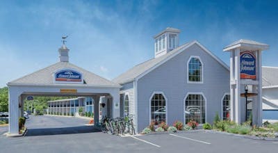 Howard Johnson by Wyndham Mystic