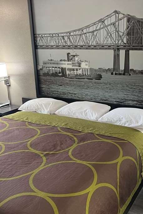 Hotel Super 8 by Wyndham Picayune photo 1