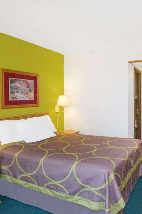 Hotel Super 8 by Wyndham Blytheville photo 1