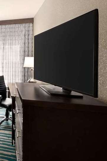 Hotel La Quinta Inn & Suites by Wyndham Clovis CA photo 3