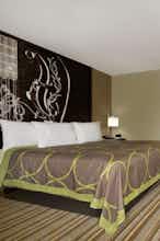 Hotel Super 8 by Wyndham Tupelo Airport photo 1