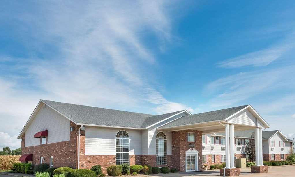 Super 8 by Wyndham Jerseyville