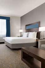 Hotel Wingate by Wyndham Southport photo 2