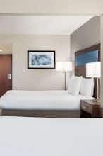 Hotel Wingate by Wyndham Southport photo 3