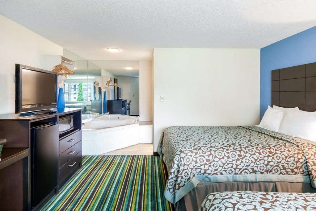 Hotel Days Inn by Wyndham Lincoln photo 5