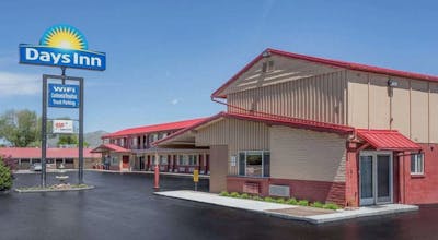 Days Inn by Wyndham Elko