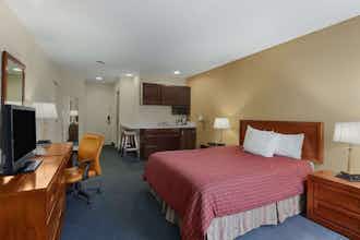 Hotel Super 8 by Wyndham Harrison OH photo 5