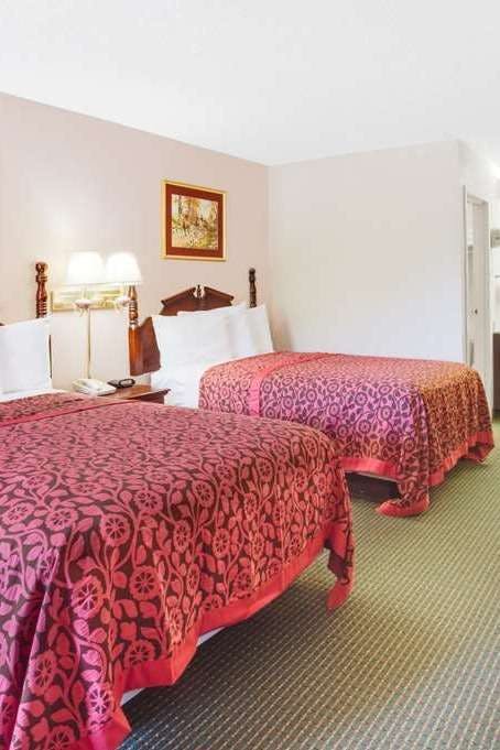 Hotel Days Inn by Wyndham Greenville MS photo 3