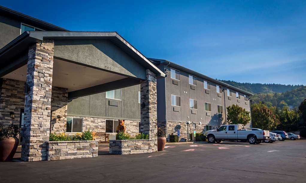 La Quinta Inn & Suites by Wyndham Grants Pass