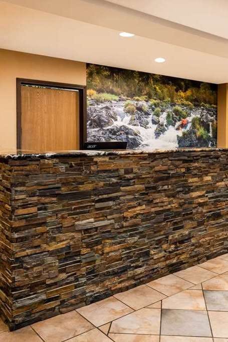 Hotel La Quinta Inn & Suites by Wyndham Grants Pass photo 5