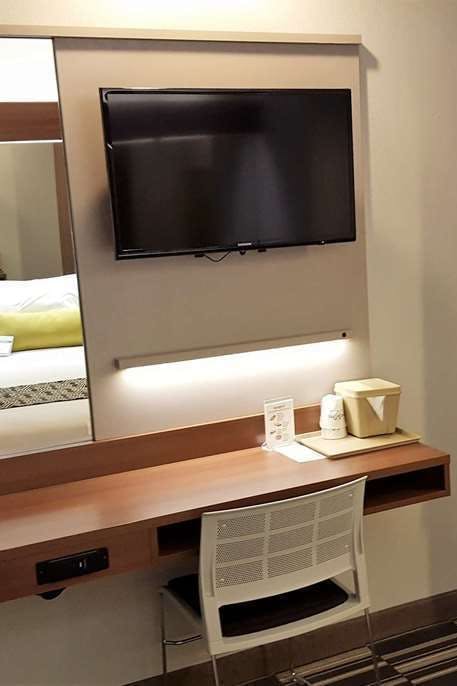 Hotel Microtel Bellevue Omaha photo 3