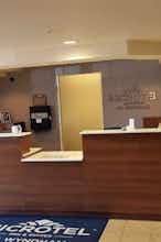 Hotel Microtel Bellevue Omaha photo 5