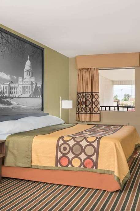 Hotel Super 8 by Wyndham Bryant Little Rock Area photo 1