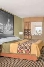 Hotel Super 8 by Wyndham Bryant Little Rock Area photo 1