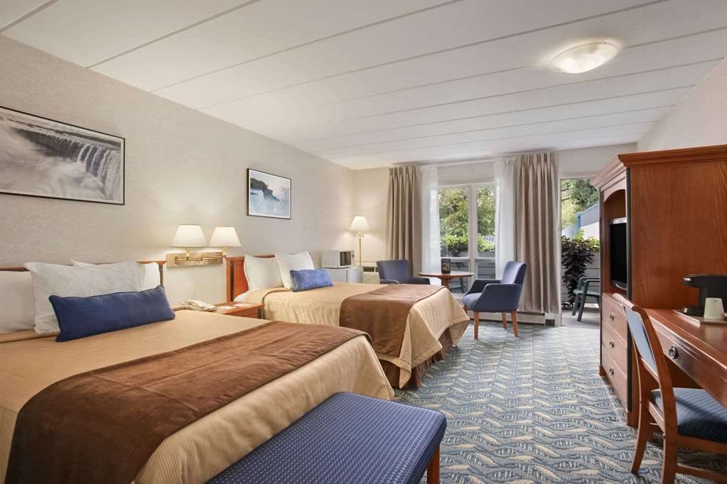 Hotel Travelodge Niagara Falls photo 3