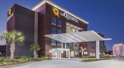 La Quinta Inn & Suites by Wyndham Baton Rouge - Port Allen