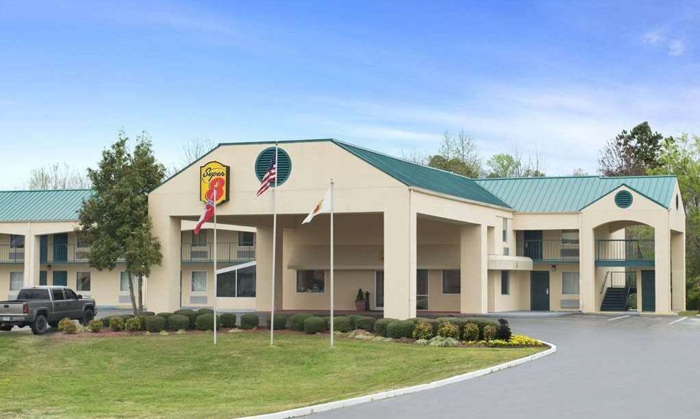 Super 8 by Wyndham Meridian