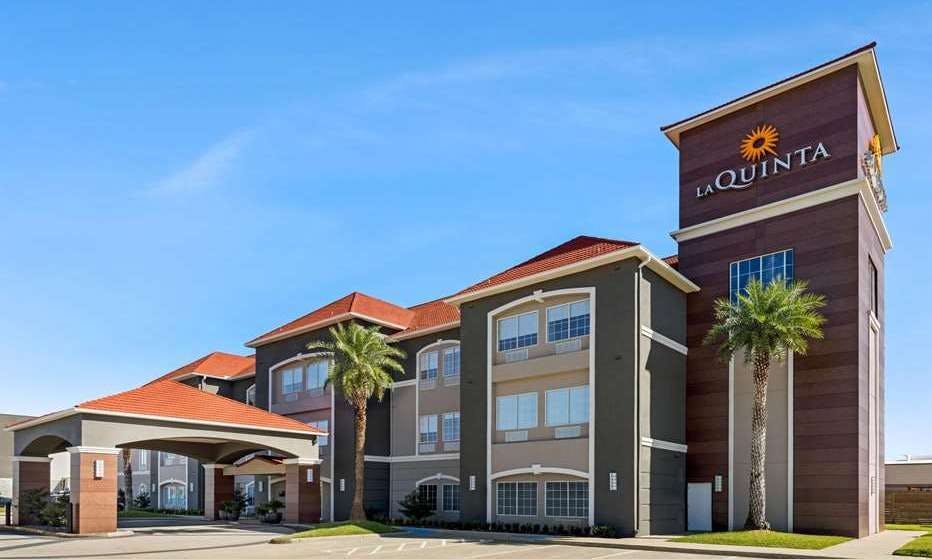 Cheap Last Minute Hotel Deals in Beaumont from 39 HotelTonight