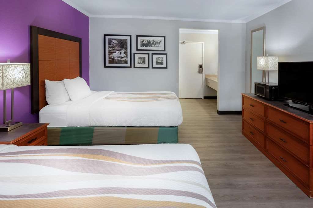 Hotel LaQuinta Birmingham Inverness photo 5