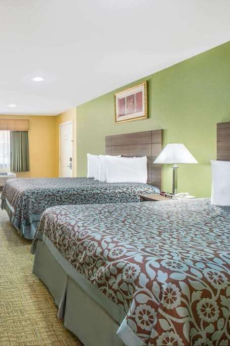 Hotel Days Inn by Wyndham Abbeville photo 2