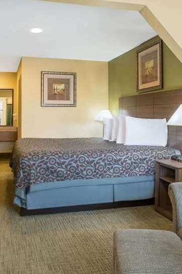 Hotel Days Inn by Wyndham Abbeville photo 1