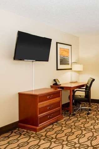 Hotel La Quinta Inn & Suites by Wyndham North Platte photo 3