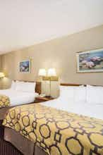 Hotel Baymont Johnson City photo 2