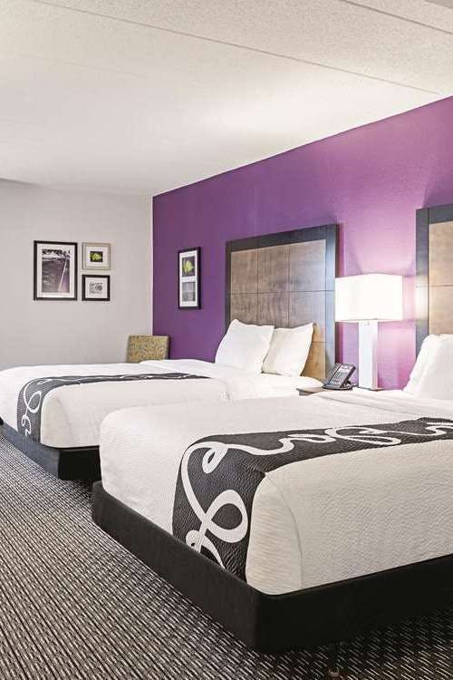 Hotel La Quinta Inn Ste Baltimore N photo 3