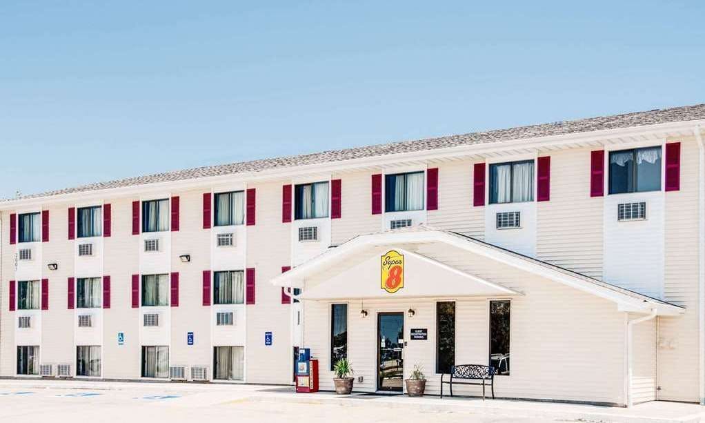 Super 8 by Wyndham Burlington