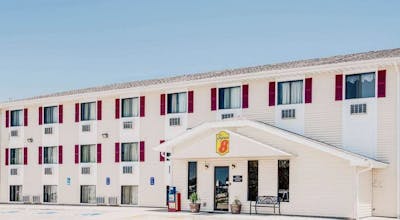 Super 8 by Wyndham Burlington