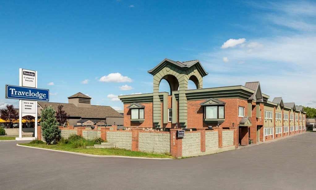 Travelodge by Wyndham Calgary South